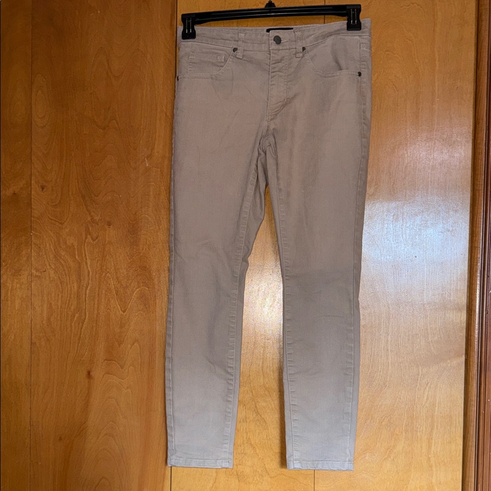 Under 510 Khakis